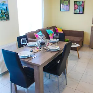 Apartments Holiday Apartment
